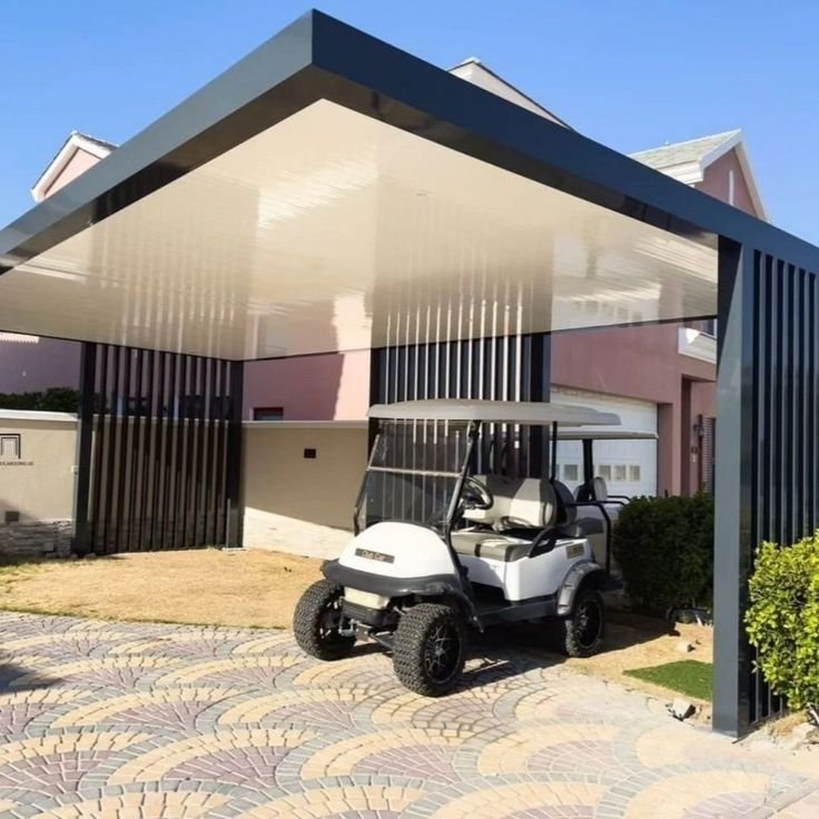 مواقف سيارات عامة مغطاة في جدة