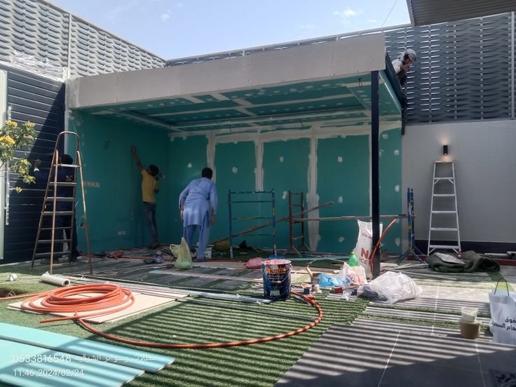 ملحق مع دورة مياه بالرياض