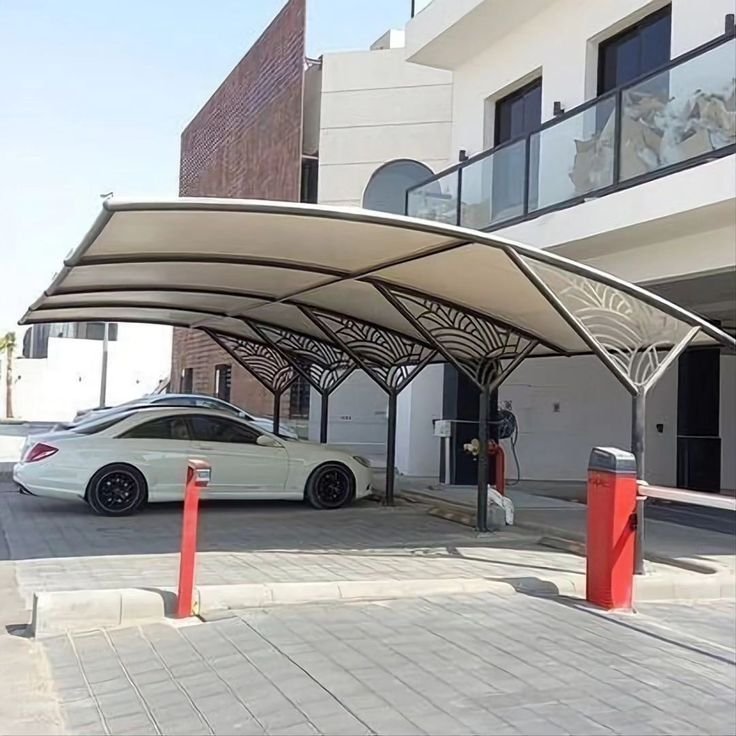 مظلات سيارات داخلية في مكة